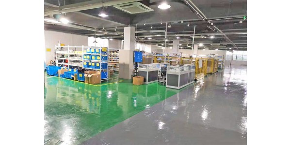 適應(yīng)企業(yè)發(fā)展，精益化生產(chǎn)線(xiàn)