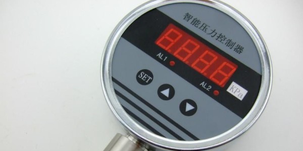 【產(chǎn)品介紹】壓力控制器的作用是什么？
